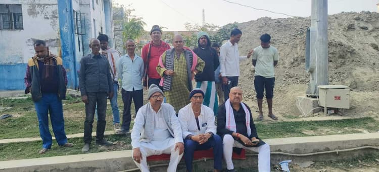 मानसी में अनियंत्रित ट्रक ने जदयू नेता के भाई को रौंदा, मौत