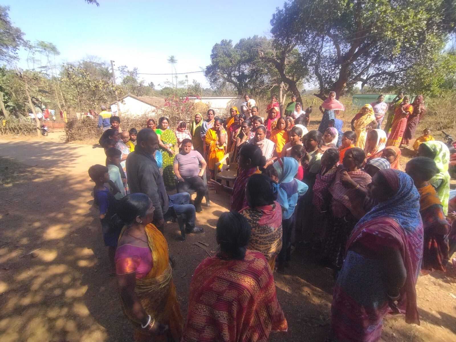 Chaibasa News : आज से कुमिरता होकर वाहनों को नहीं चलने देंगे