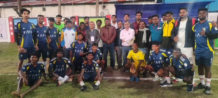 Chaibasa News : टाइब्रेकर में देहरादून को हराकर डीएमएसएफ चक्रधरपुर फाइनल में