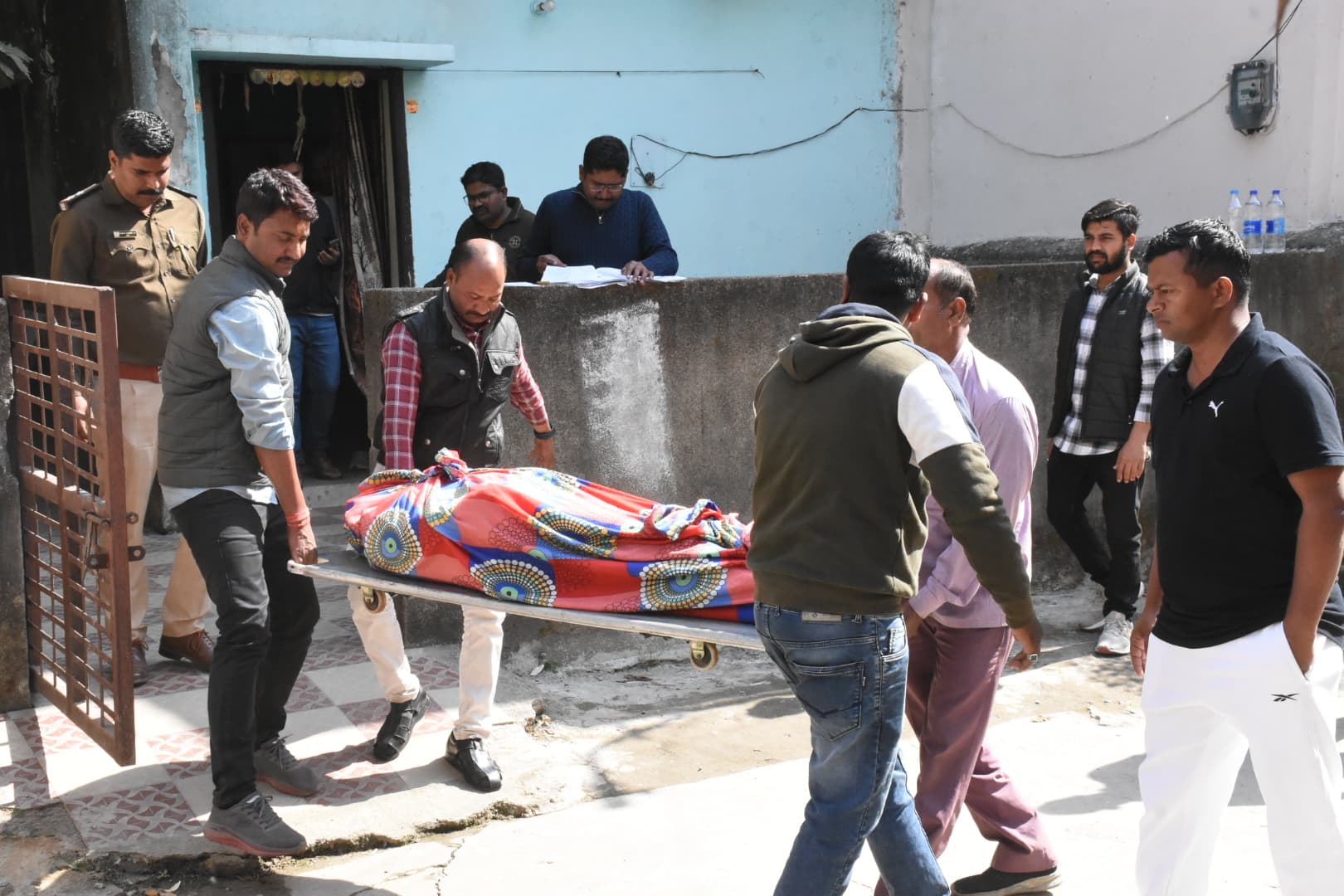 Dhanbad News: रिकवरी एजेंट का अपहरण कर मार डाला, शव किचन में छिपाया