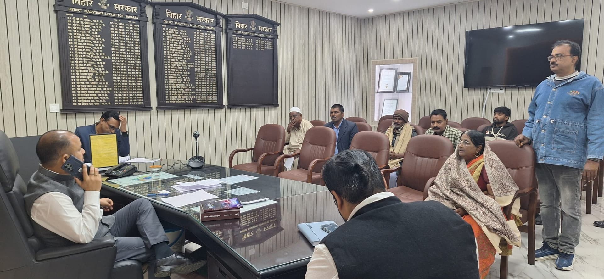 संबंधित पदाधिकारियों को मामलों के समयबद्ध निष्पादन के लिए किया निर्देशित