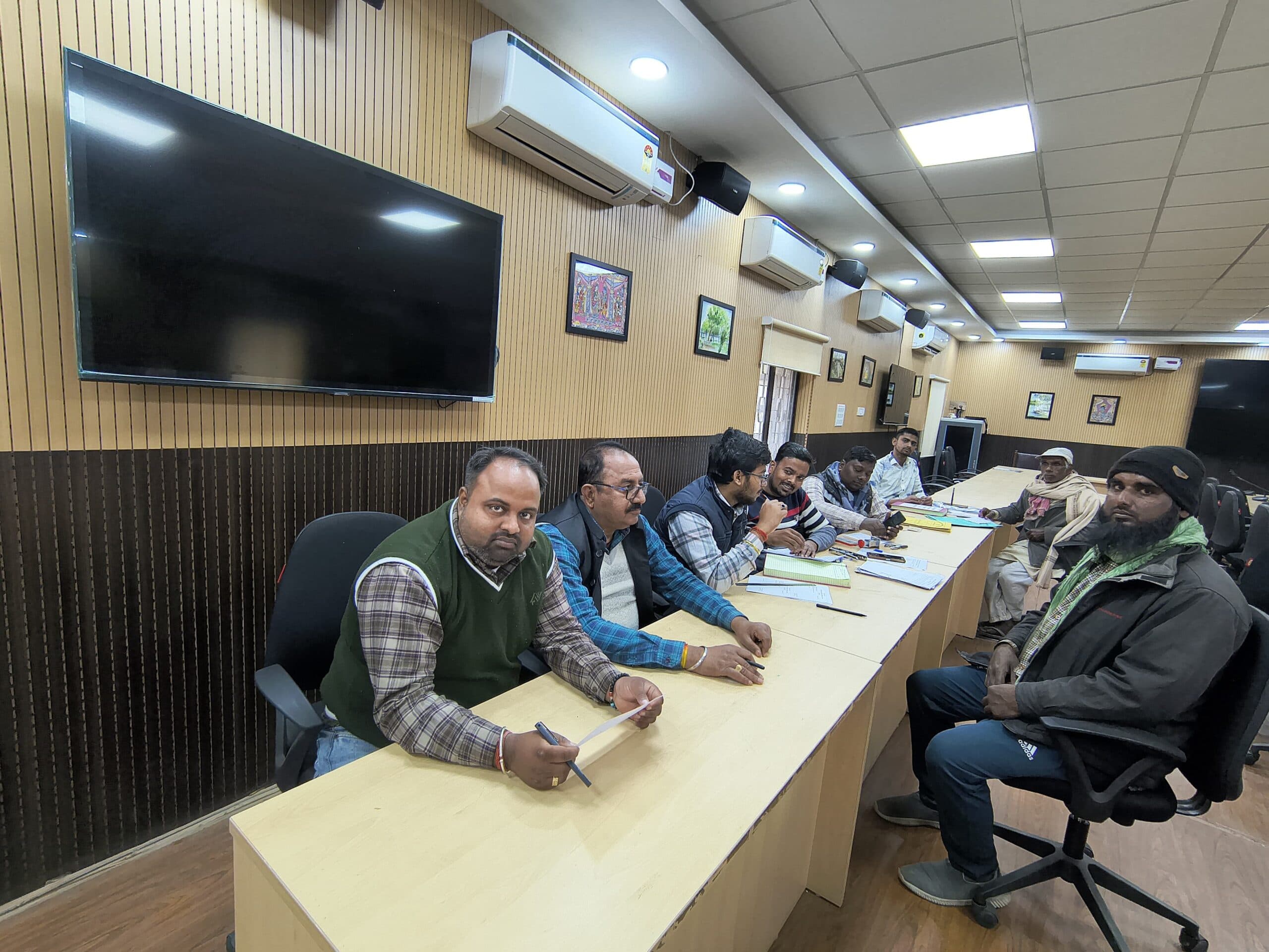 भू अर्जन, जमीन विवाद, अतिक्रमण से संबंधित समस्याओं का किया निबटारा