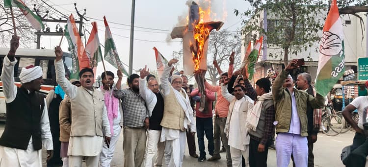 समर्थक व कांग्रेस कार्यकर्ताओं ने की पप्पू यादव की रिहाई की मांग