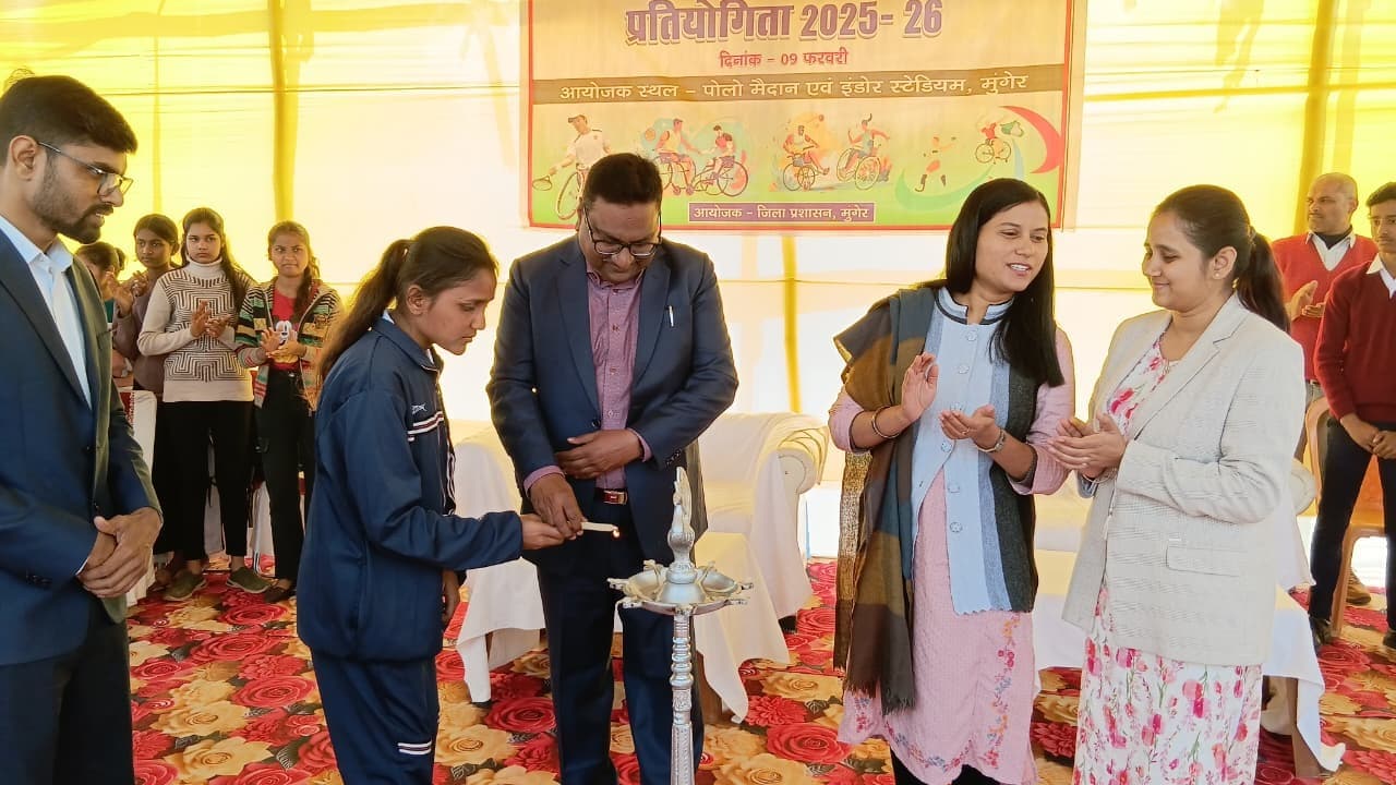 जिला स्तरीय दिव्यांग प्रतियोगिता के 100 मीटर दौड़ में रूपा व अंकित ने मारी बाजी