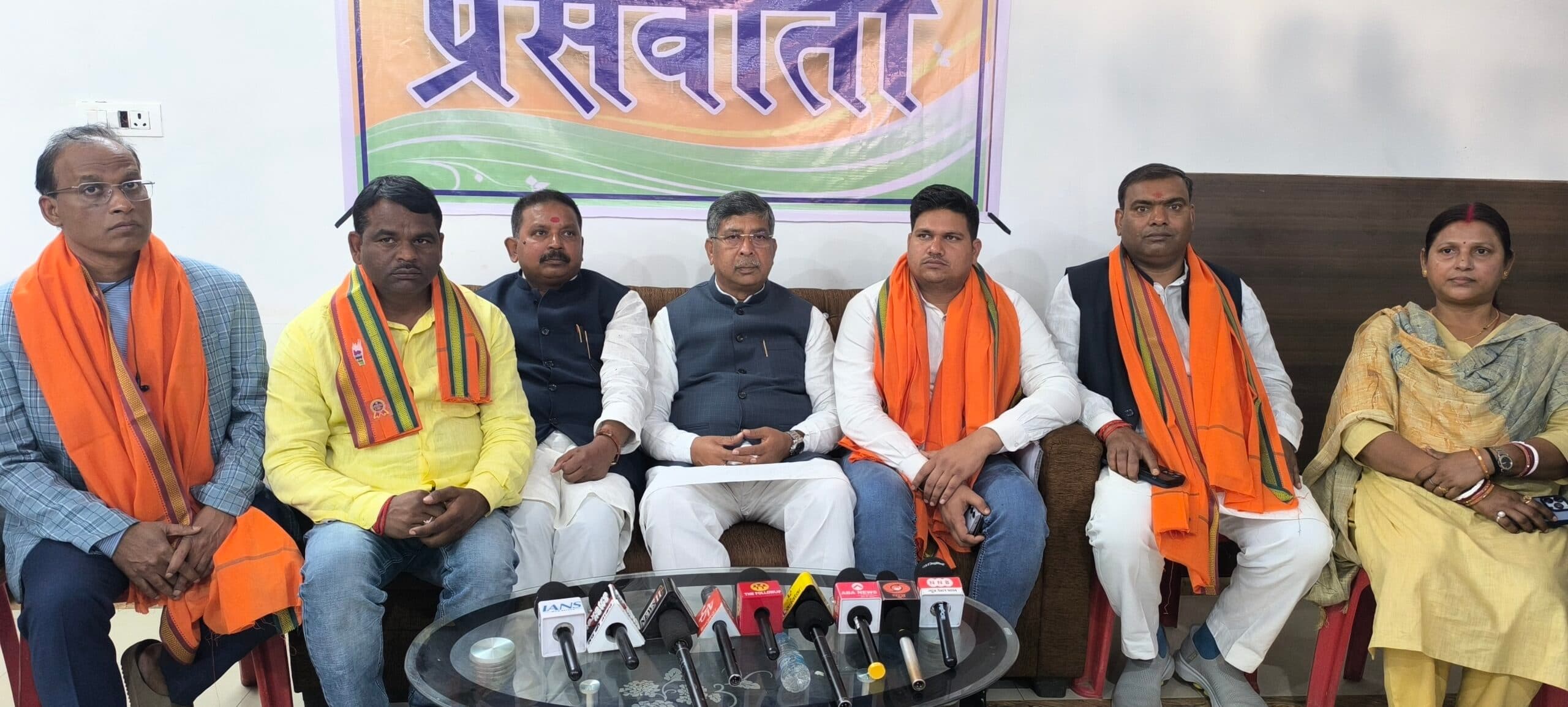 Giridih News :बागी उम्मीदवारों पर संगठन की नजर, जल्द होगी कार्रवाई : आदित्य साहू