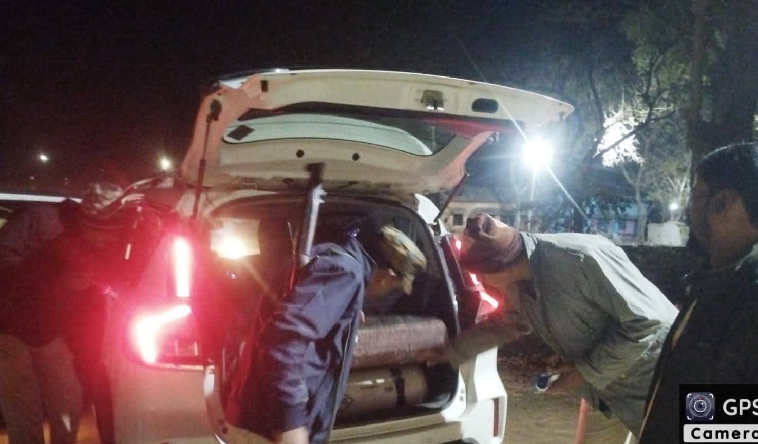 जिलेभर में चला सघन वाहन जांचसे तस्करों में हड़कंप