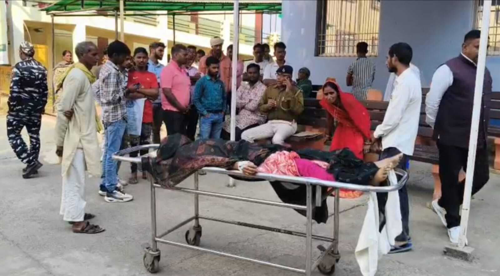 दहेज में वाहन नहीं मिलने पर पत्नी के साथ मारपीट, इलाज के दौरान हुई मौत