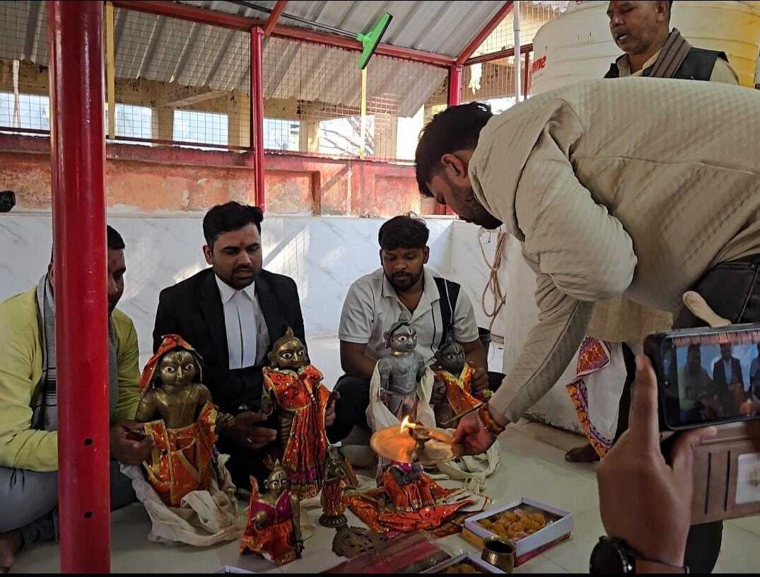 तीन साल बाद कोईलवर थाने के मालखाना से परिवार संग मुक्त हुए रामलला