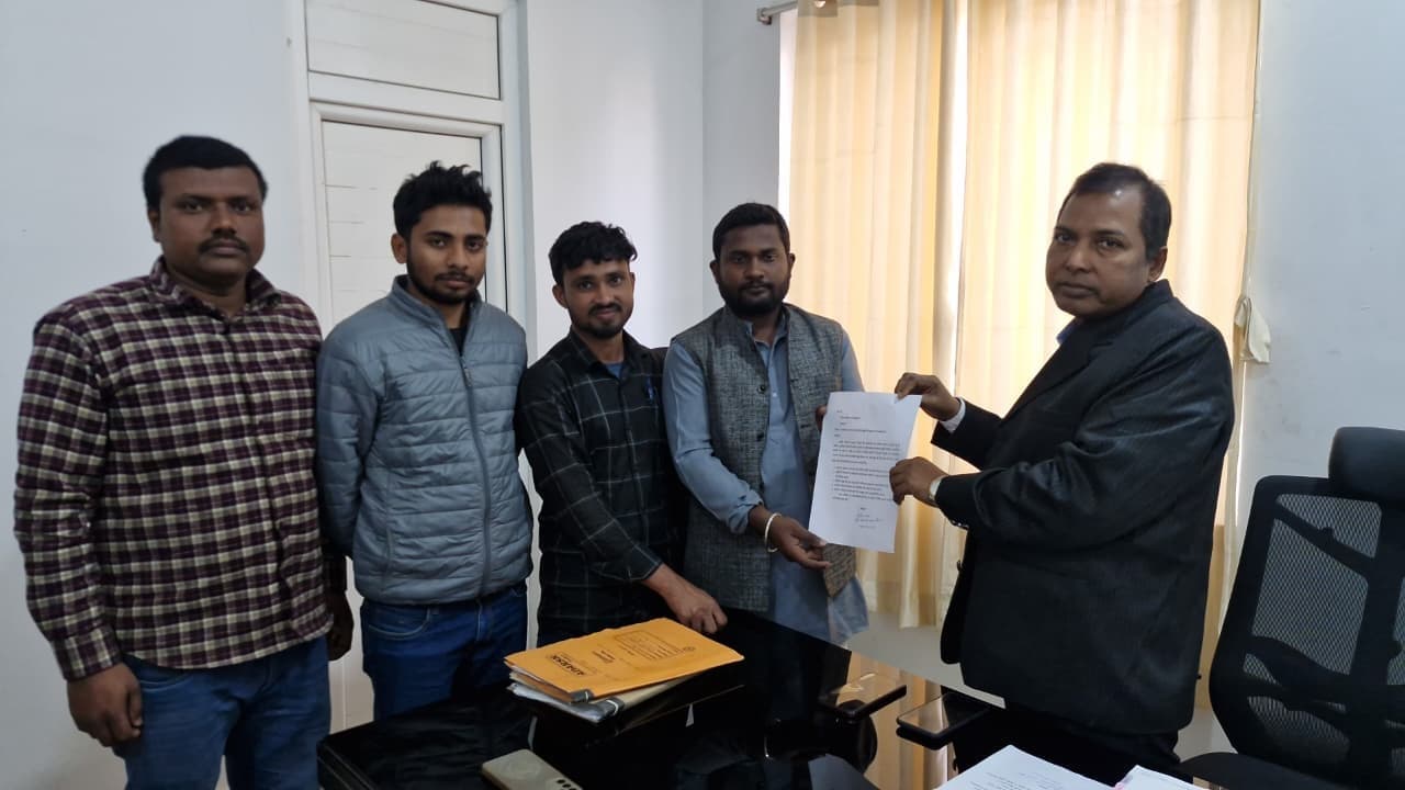 मध्याह्न भोजन उपलब्ध करने वाली कंपनी हो ब्लैकलिस्टेड: एनएसयूआइ