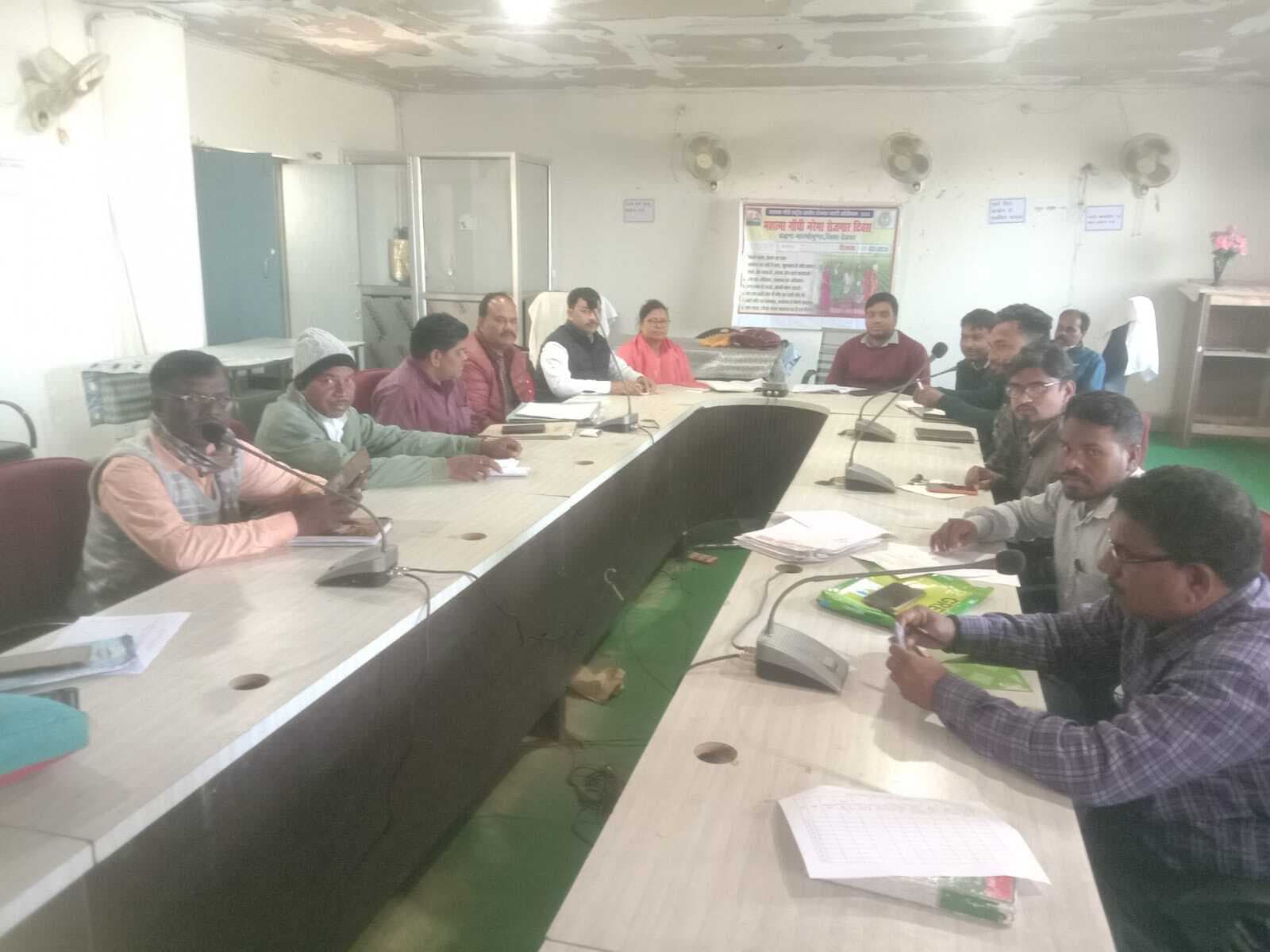 बीडीओ ने नियमित रूप से मजदूरी भुगतान का दिया निर्देश