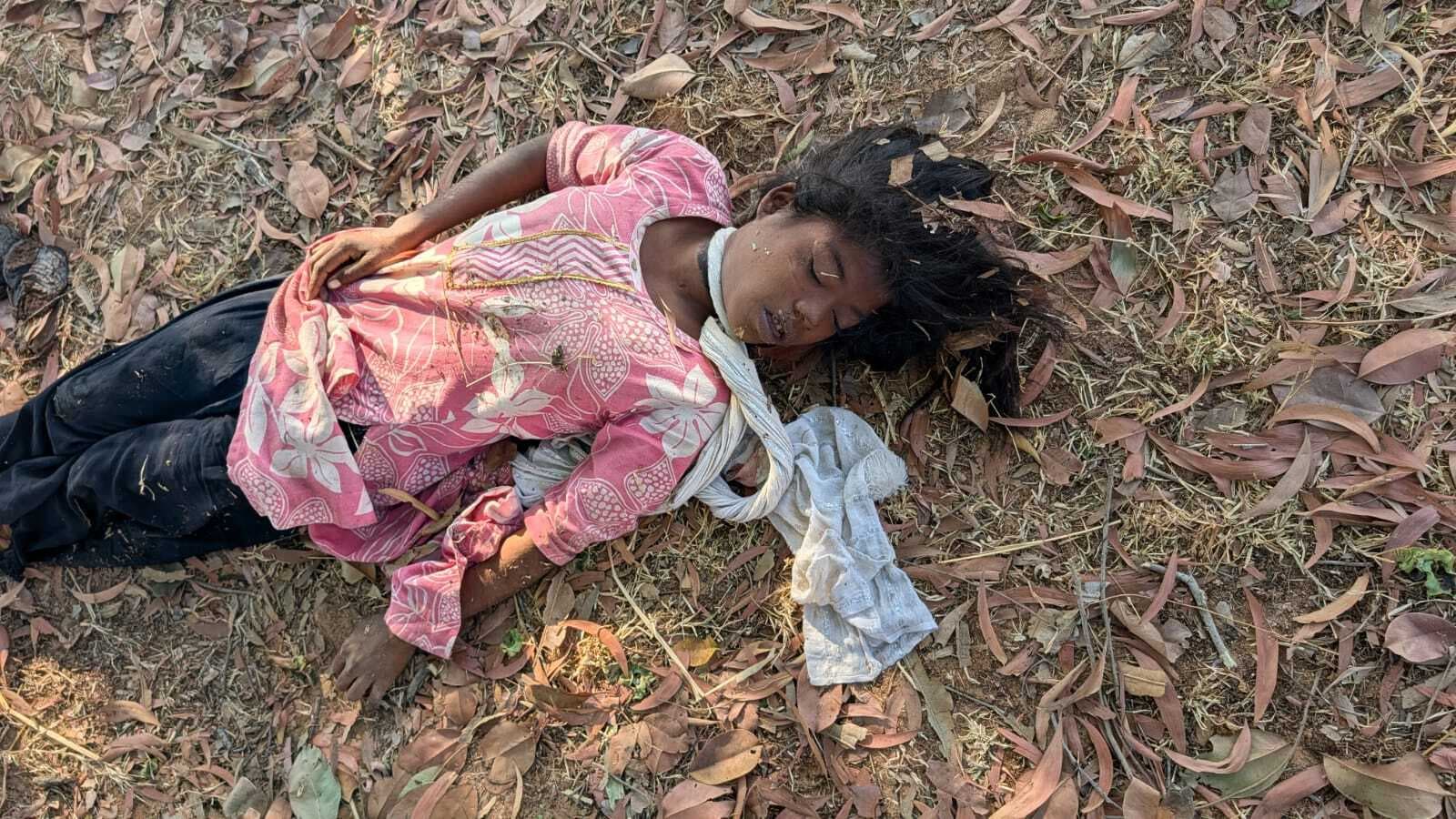 खूंटी में अज्ञात युवक तथा तोरपा में अज्ञात युवती का शव बरामद