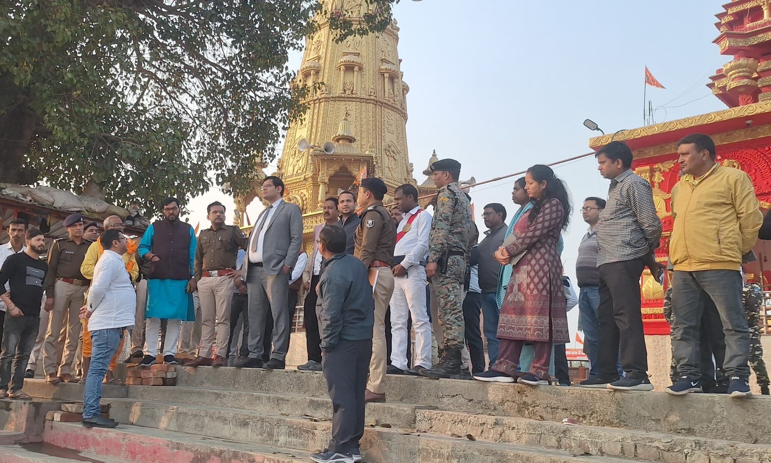 मंदिर परिसर में भारी संख्या में पुलिस व एसएसबी जवान की होगी प्रतिनियुक्ति