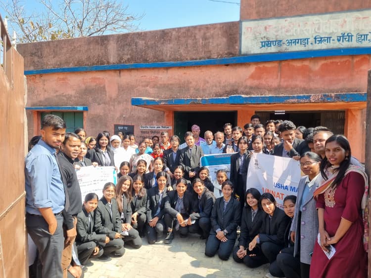 किसान   एआइ तकनीक का उपयोग कर आधुनिक खेती करें