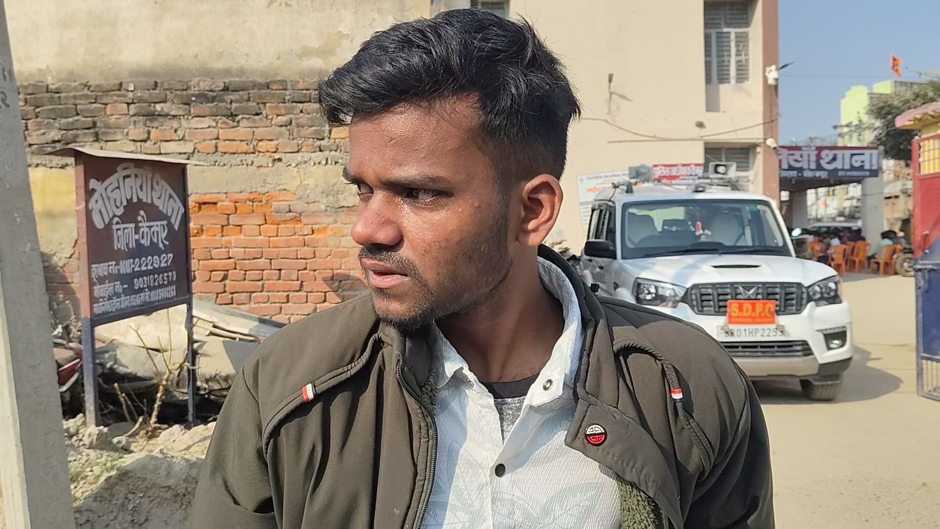 मॉल की पार्किंग से परीक्षार्थी की बाइक चोरी