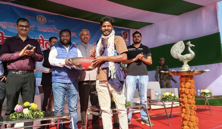 किसानों की समृद्धि के लिए काम कर रही है सरकार : विधायक