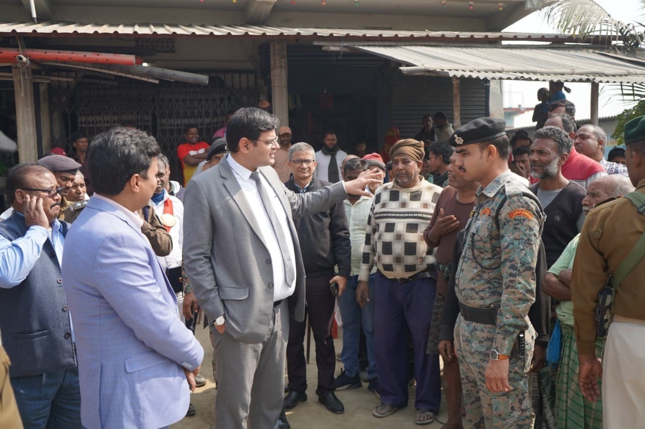 डीएम ने दिये पंजीकरण में तेजी लाने के निर्देश