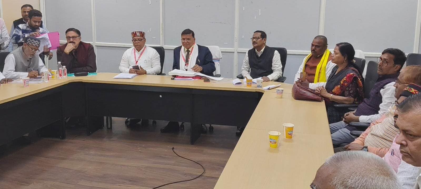 एमयू का 1070 करोड़ 45 लाख 38 हजार 177 घाटे का बजट पारित