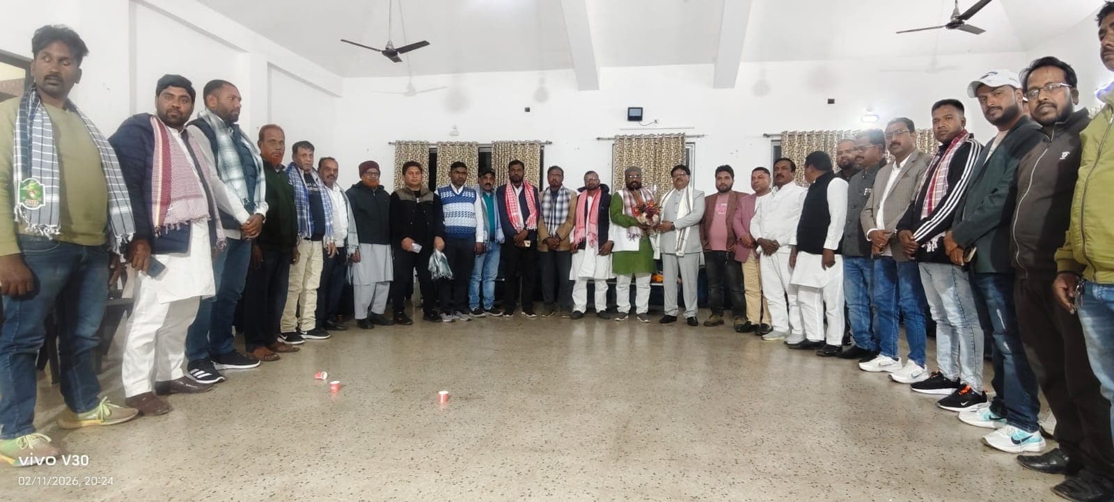 समाज के बच्चों को उच्च शिक्षा देने की जरूरत