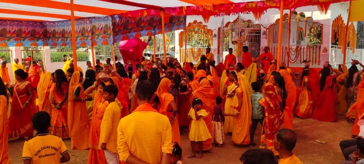 सदापुर शिव मंदिर में प्राण-प्रतिष्ठा को निकाली शोभायात्रा