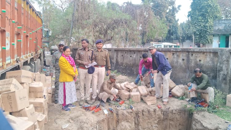2600 लीटर विदेशी शराब की नष्ट