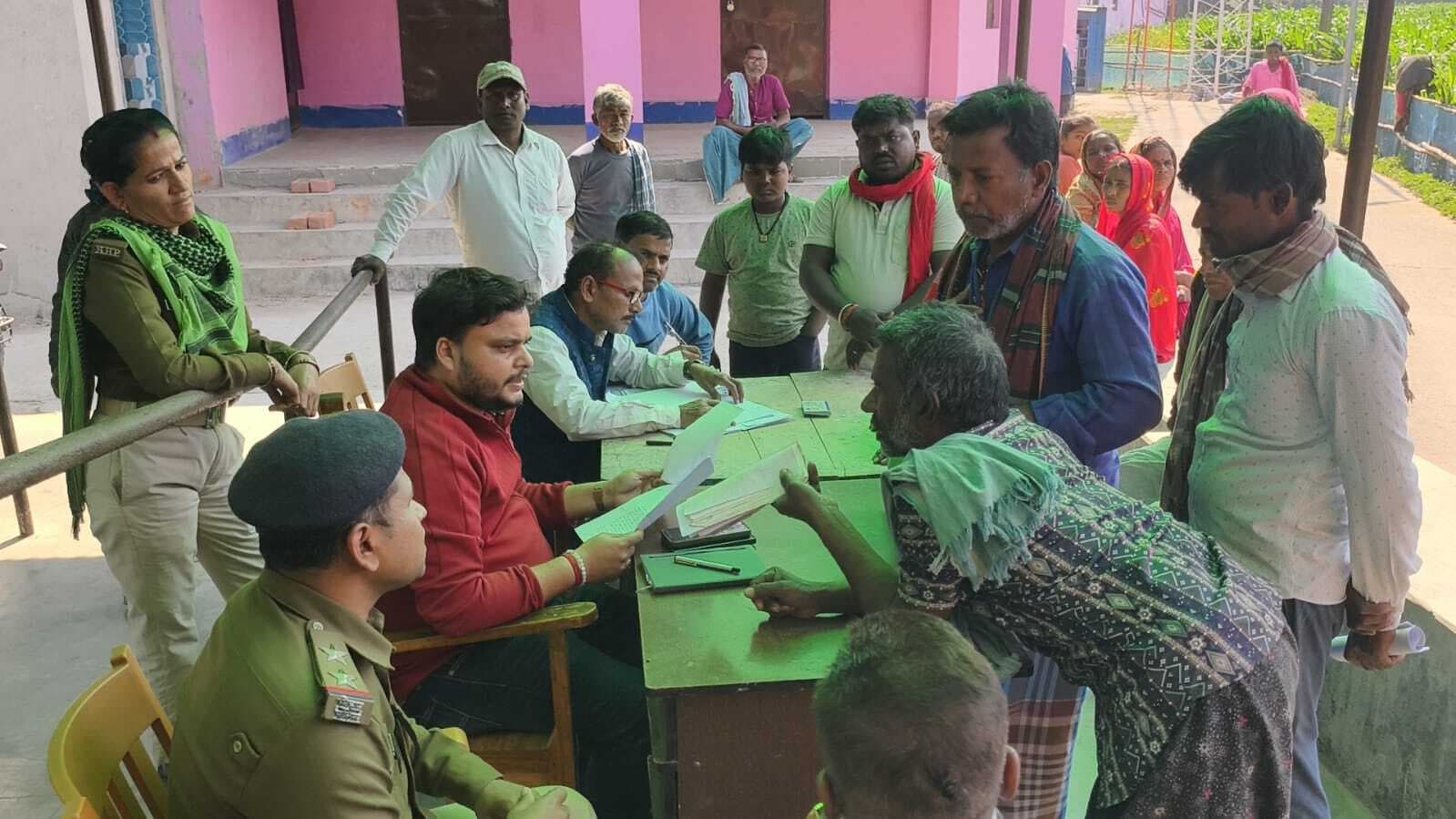 जनता दरबार में नौ मामलों में छह का किया निष्पादन