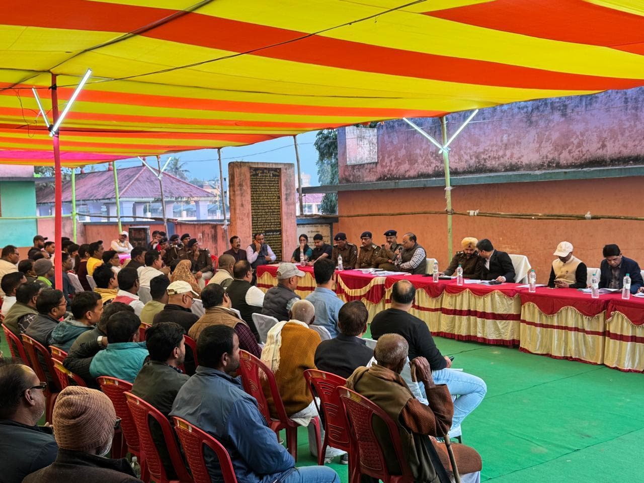 श्रद्धालुओं को किसी प्रकार की नहीं हो परेशानी- डीएम