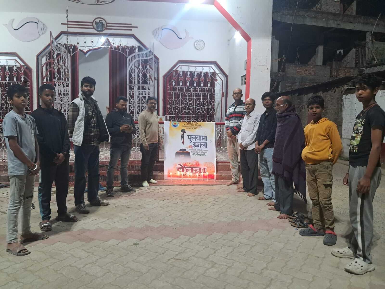 पुलवामा के अमर बलिदानियों को दी भावभीनी श्रद्धांजलि