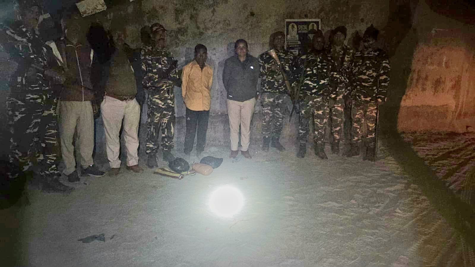 ईंट भट्ठा मजदूर तीन किलो गांजे के साथ गिरफ्तार