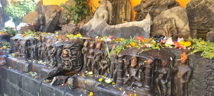 महाशिवरात्रि पर बैजनाथ मंदिर में हजारों श्रद्धालुओं ने चढ़ाया गंगा जल