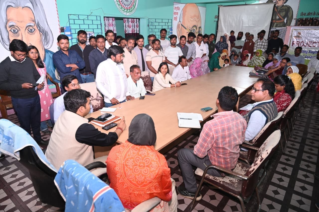 घर-घर कचरा उठाव व जलनिकासी की हो बेहतर व्यवस्था : डीसी