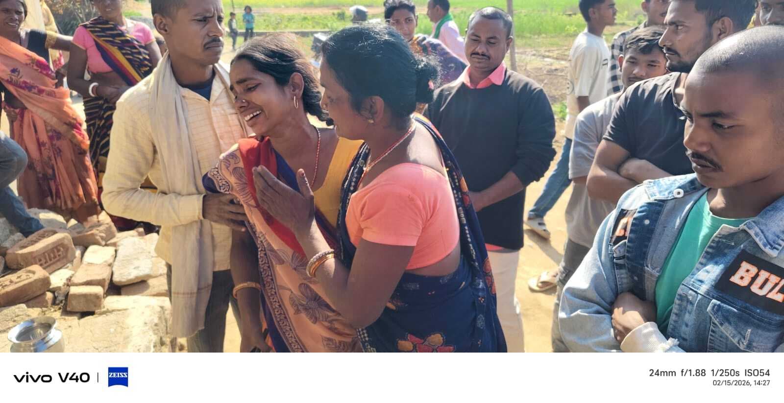 युवक ने अपने शरीर में आग लगा की खुदकुशी