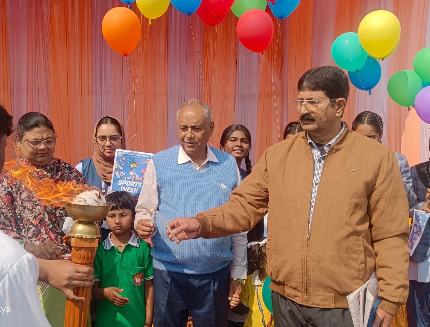 मिल्लिया कान्वेंट इंग्लिश स्कूल में खेल महोत्सव का आगाज