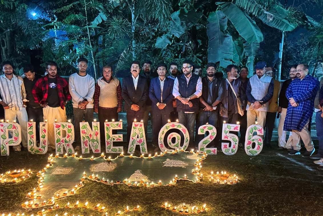 पूर्णिया के नाम दीप जला नागरिकों ने जतायी शहर के विकास की प्रतिबद्धता