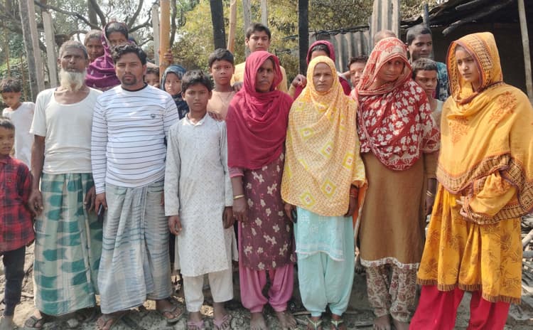 बोचगांव में आग लगने से चार घर जले, लाखों का नुकसान