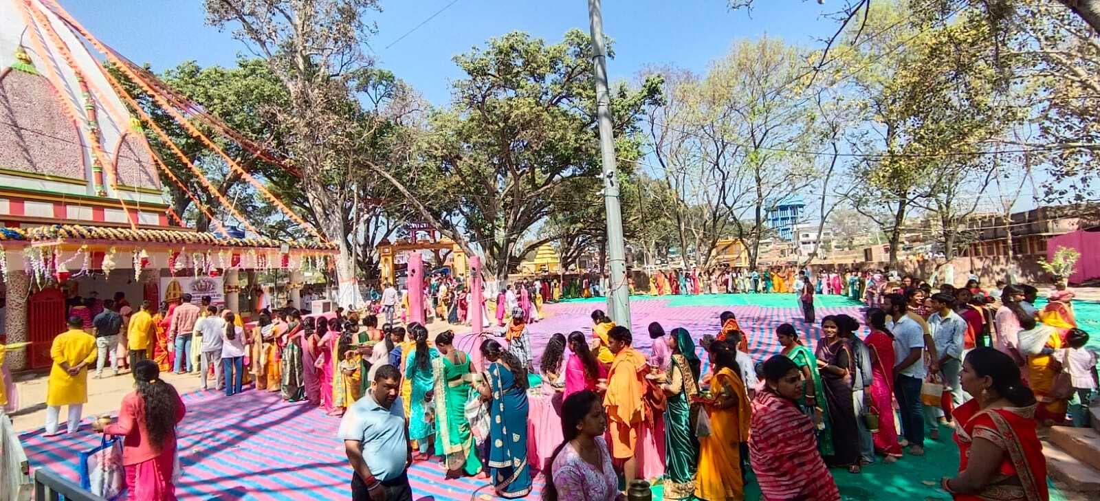 महाशिवरात्रि पर शिवालयों में उमड़े श्रद्धालु