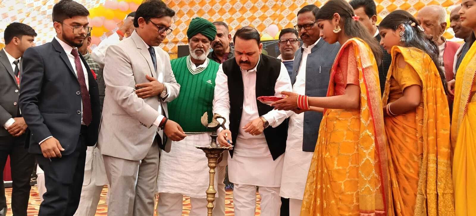 धूमधाम से मनाया गया द ग्लोरियस एकेडमी स्कूल का चौथा वार्षिकोत्सव