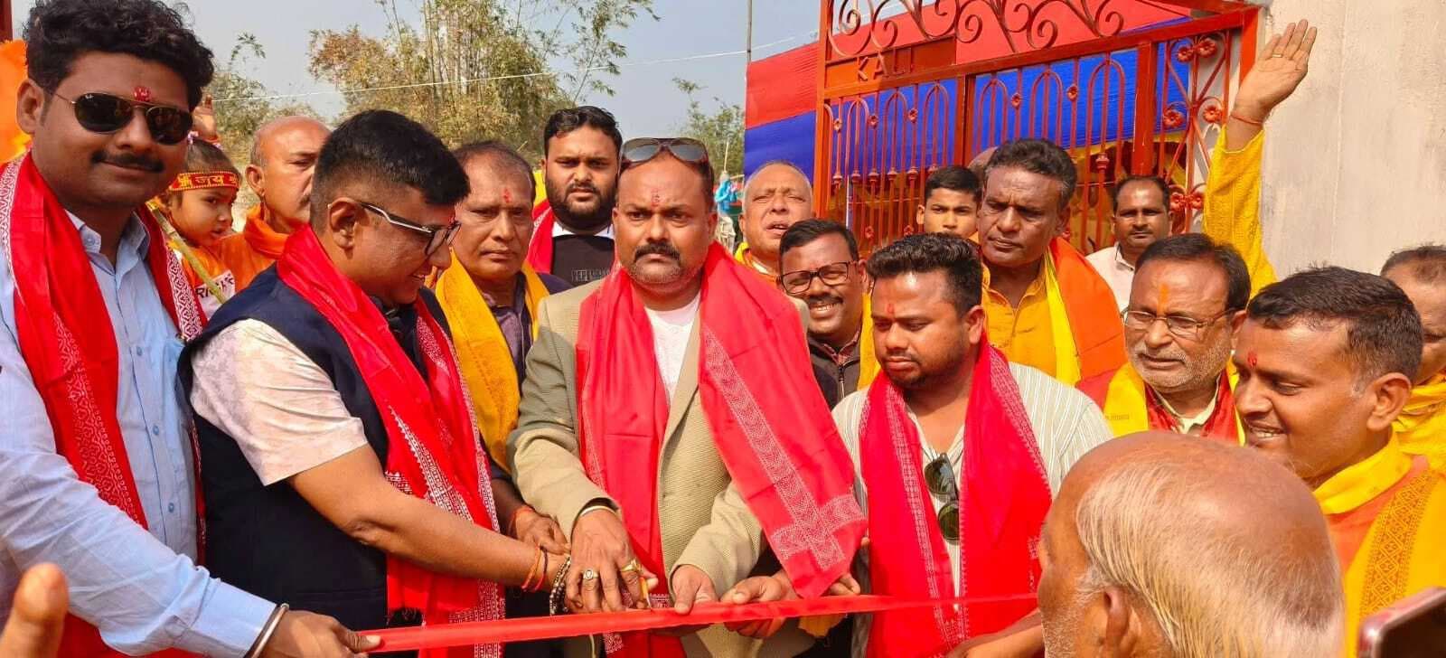 501 कुंवारी कन्याओं ने निकाली भव्य कलश शोभायात्रा