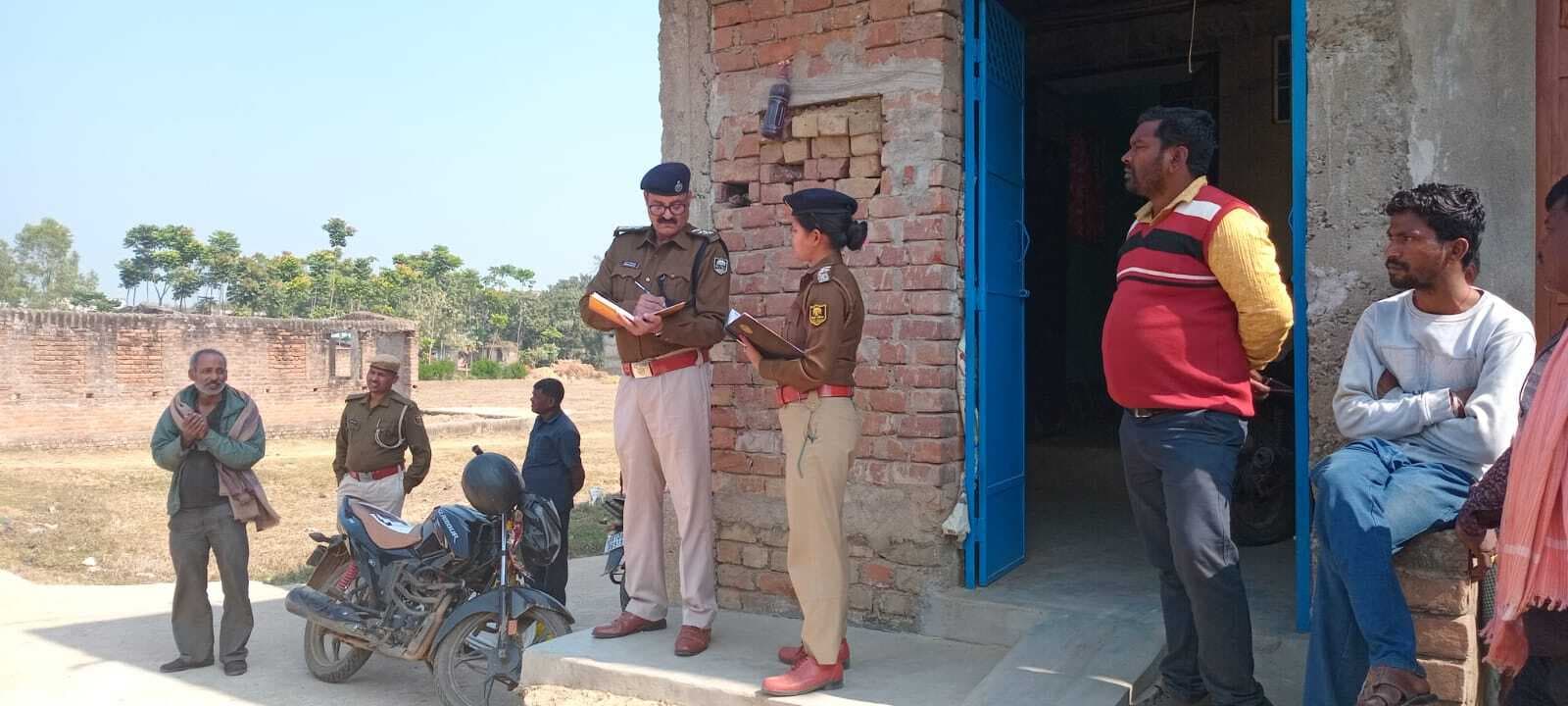 ज्वेलरी दुकानदार के घर डकैती, पांच लाख के आभूषण लूटे