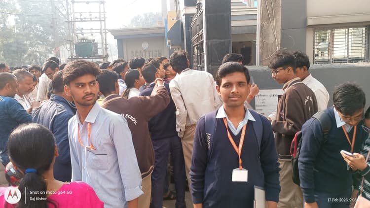 सीबीएसई : पांच केंद्रों पर कड़ी सुरक्षा में 10वीं व 12वीं की परीक्षा शुरू