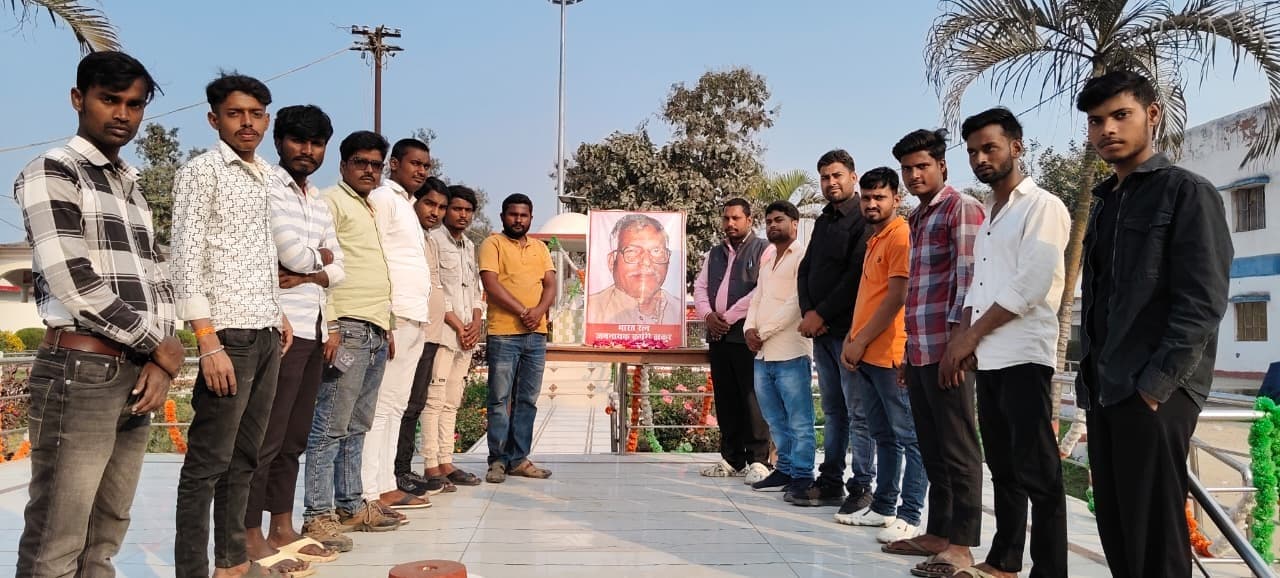 गरीबों के मसीहा थे जननायक कर्पूरी ठाकुर