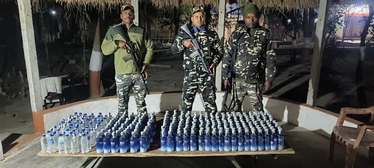 144 लीटर शराब जब्त, तस्कर फरार