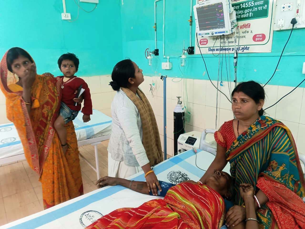 ई-रिक्शा के आमने-सामने टक्कर में तीन महिला घायल