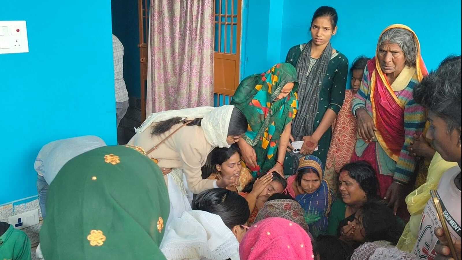 सड़क हादसे में जख्मी युवक की इलाज के दौरान मौत