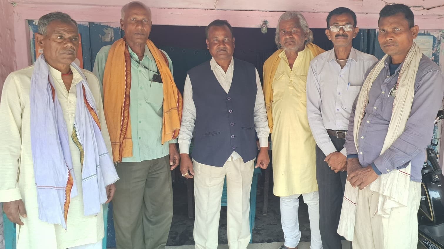 कांग्रेस ने सरकार से कुरसेला में बड़ा दमकल उपलब्ध कराने की मांग