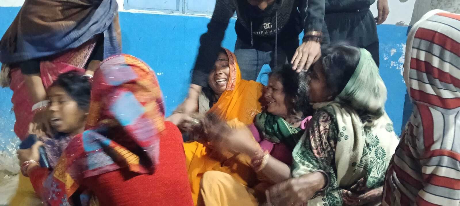 सड़क दुर्घटना में बाइक सवार की मौत, दूसरा गंभीर रूप से घायल