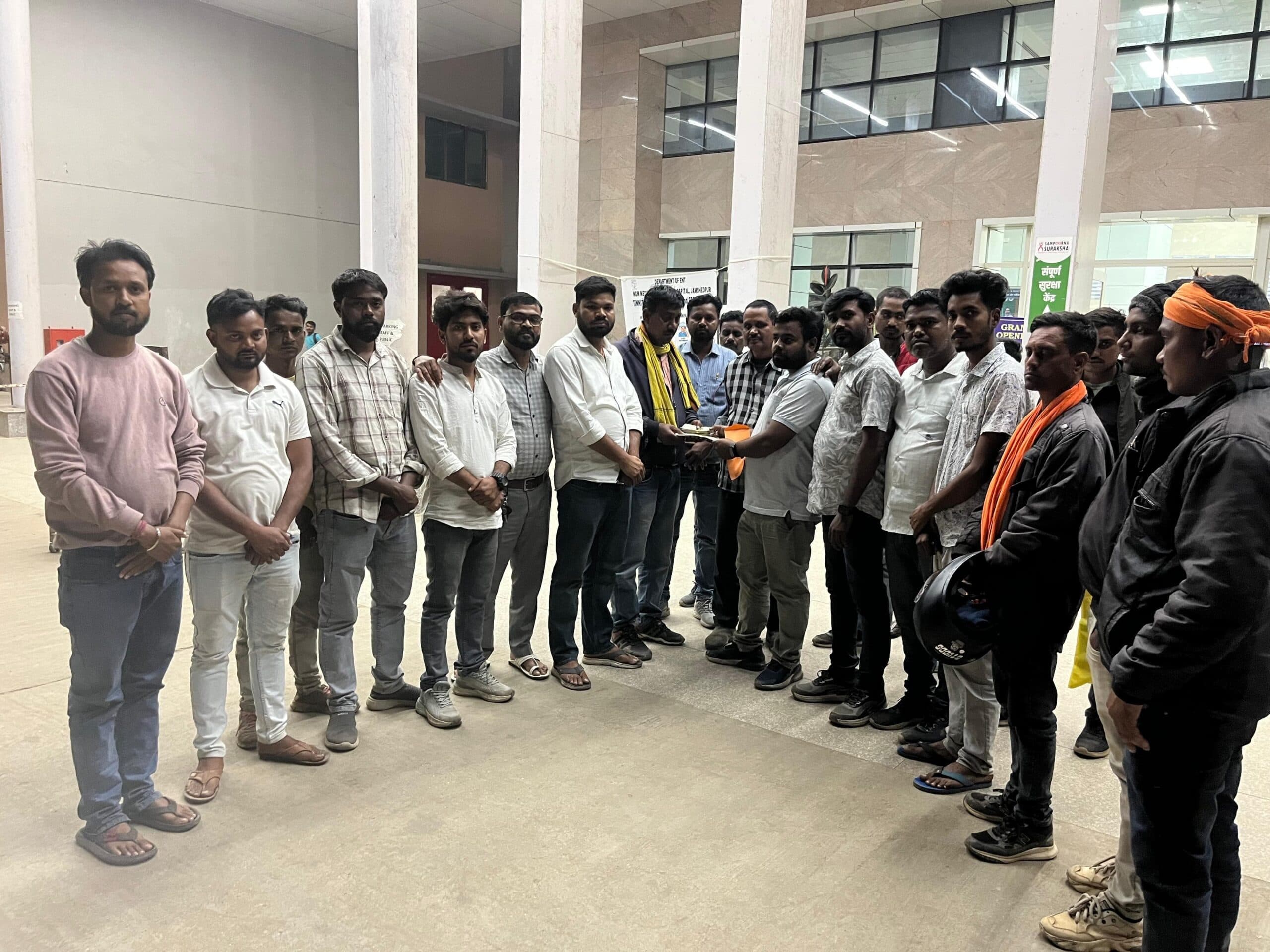 Seraikela Kharsawan News : मिल में गिरा मजदूर, एमजीएम में मौत, 13 लाख मुआवजा पर सहमति