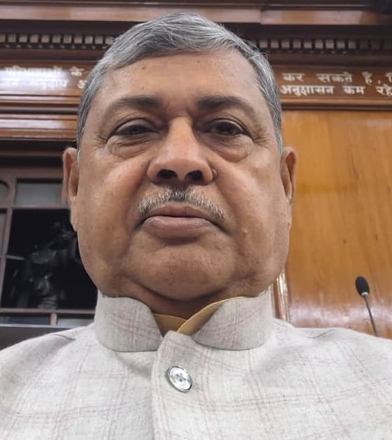 पूर्णिया में शीघ्र स्थापित हो गोवंश संरक्षण केंद्र : विजय खेमका