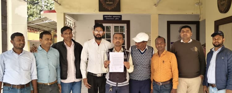 कार्यपालक सहायक को छह महीने से मानदेय नदारद, दी हड़ताल की चेतावनी