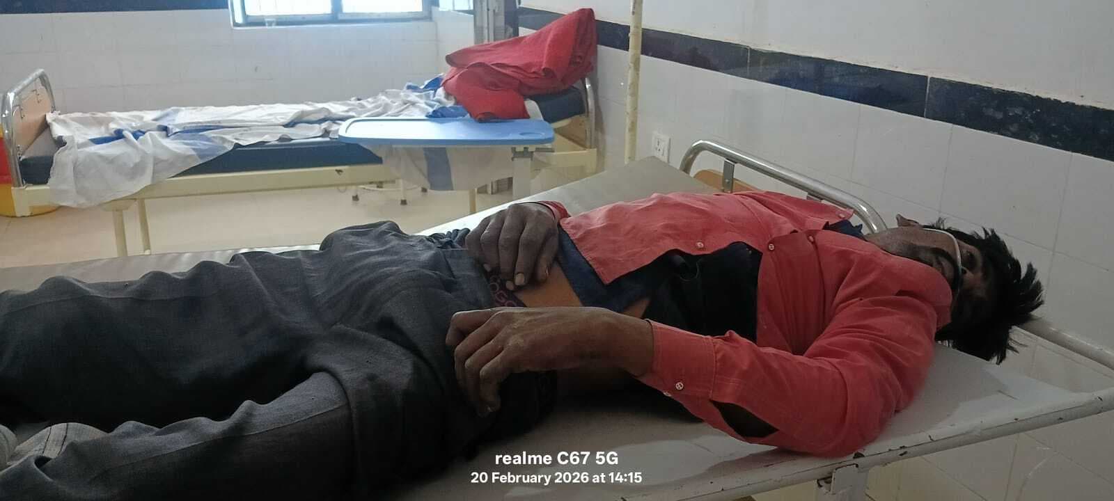 सड़क दुर्घटना में अज्ञात बाइक सवार घायल