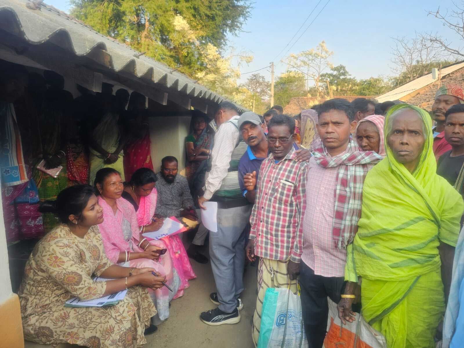 East Singhbhum News : ग्वालकांटा में राशन घोटाला जांच में 130 क्विंटल अनाज गायब